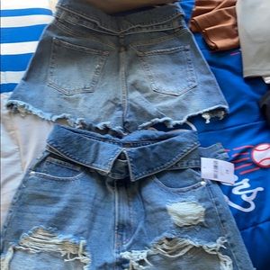 Denim Short With Belt